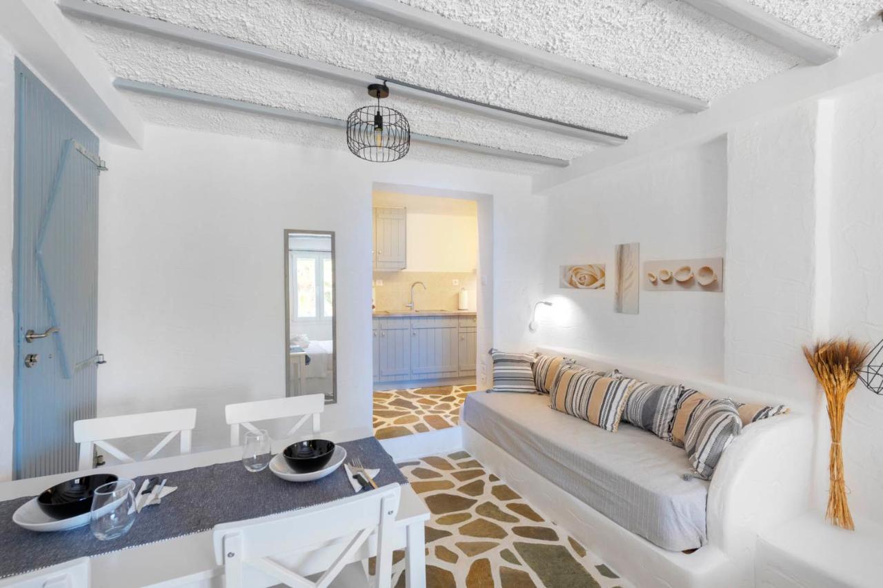 Endless Blue From Syros - Megas Gialos Resort - Suite 1 Eksteriør billede